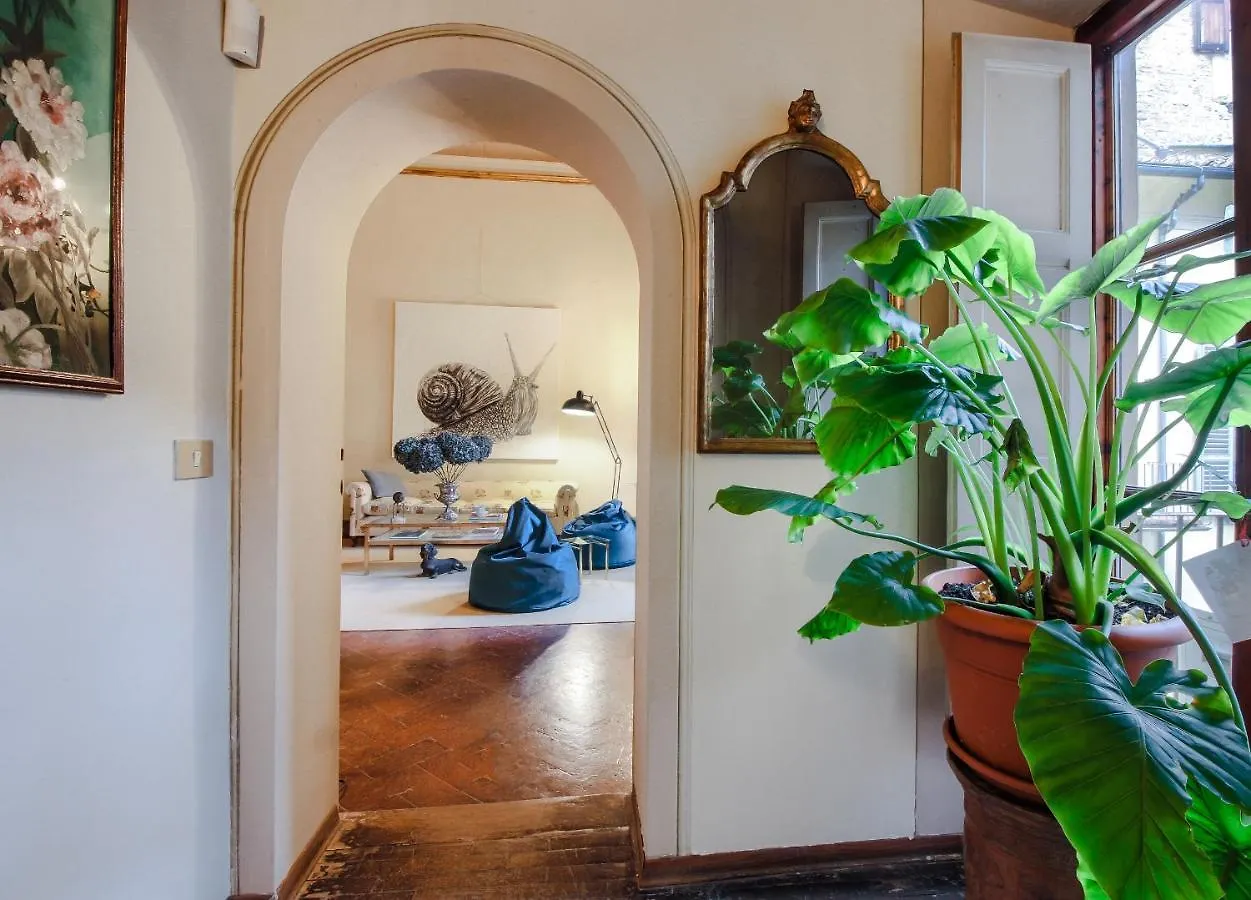 Apartments Florence - The Slowcoach House 0*,  Italy
